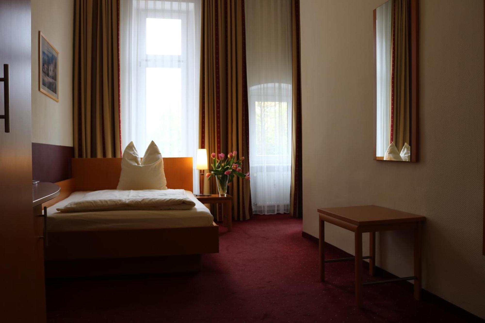 Air In Berlin Hotell Exteriör bild